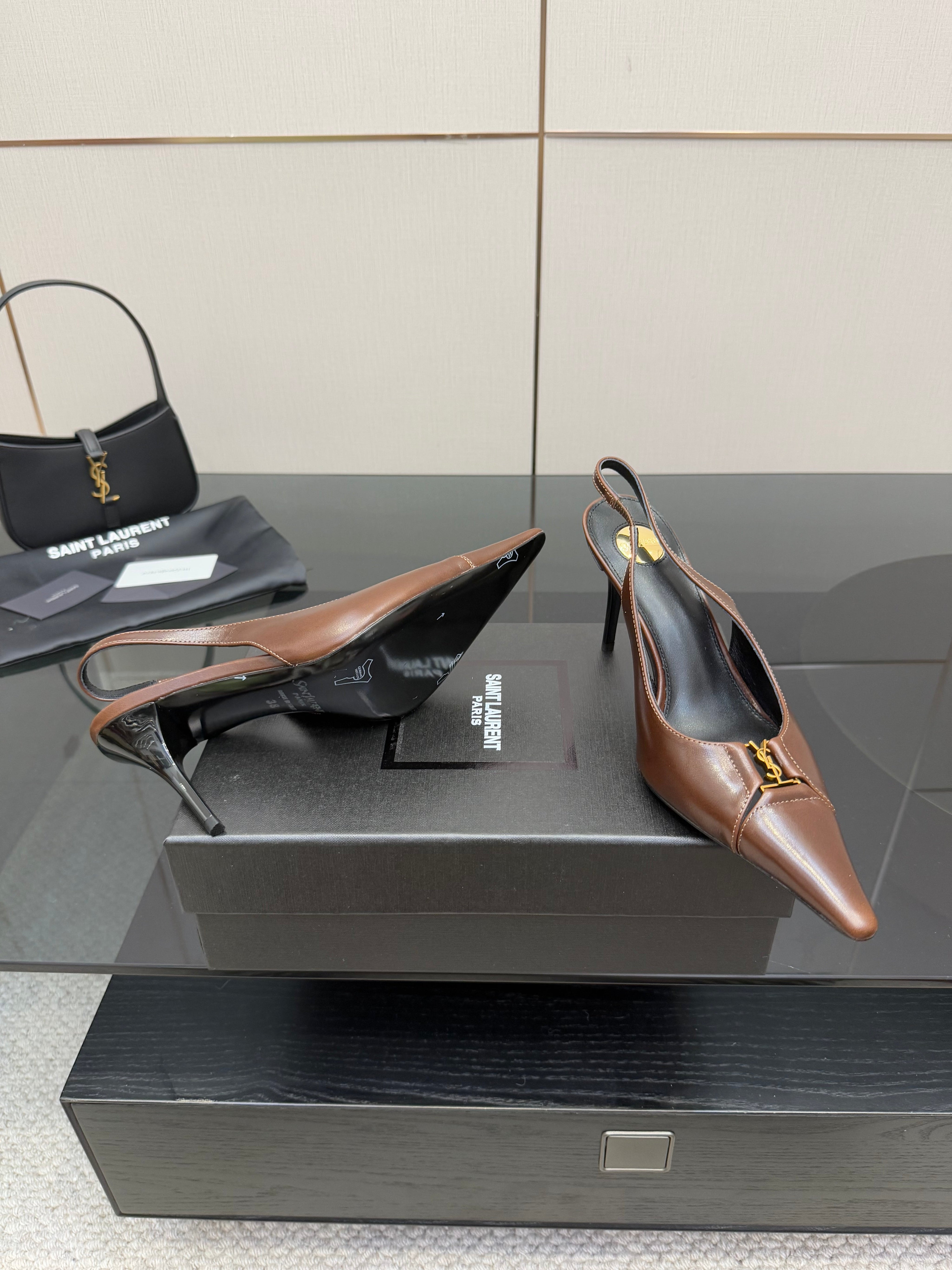 YSL 25S SLINGBACK HIGH HEELS 90 MM IN CHESTNUT BROWN LAMBSKIN WITH GOLD HARDWARE STYLE 12