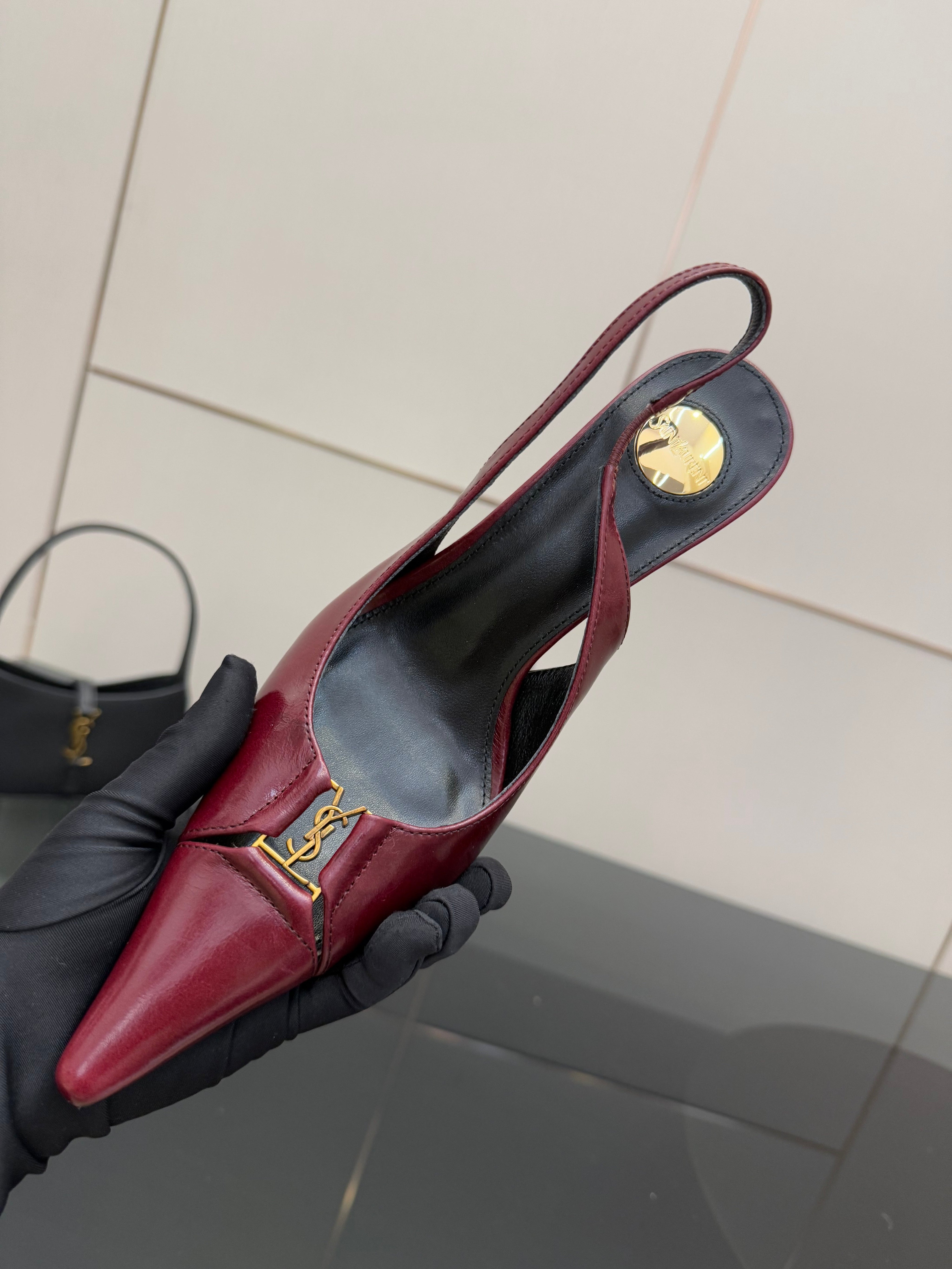 YSL 25S SLINGBACK HIGH HEELS 90 MM IN DARK RED LAMBSKIN WITH GOLD HARDWARE STYLE 9