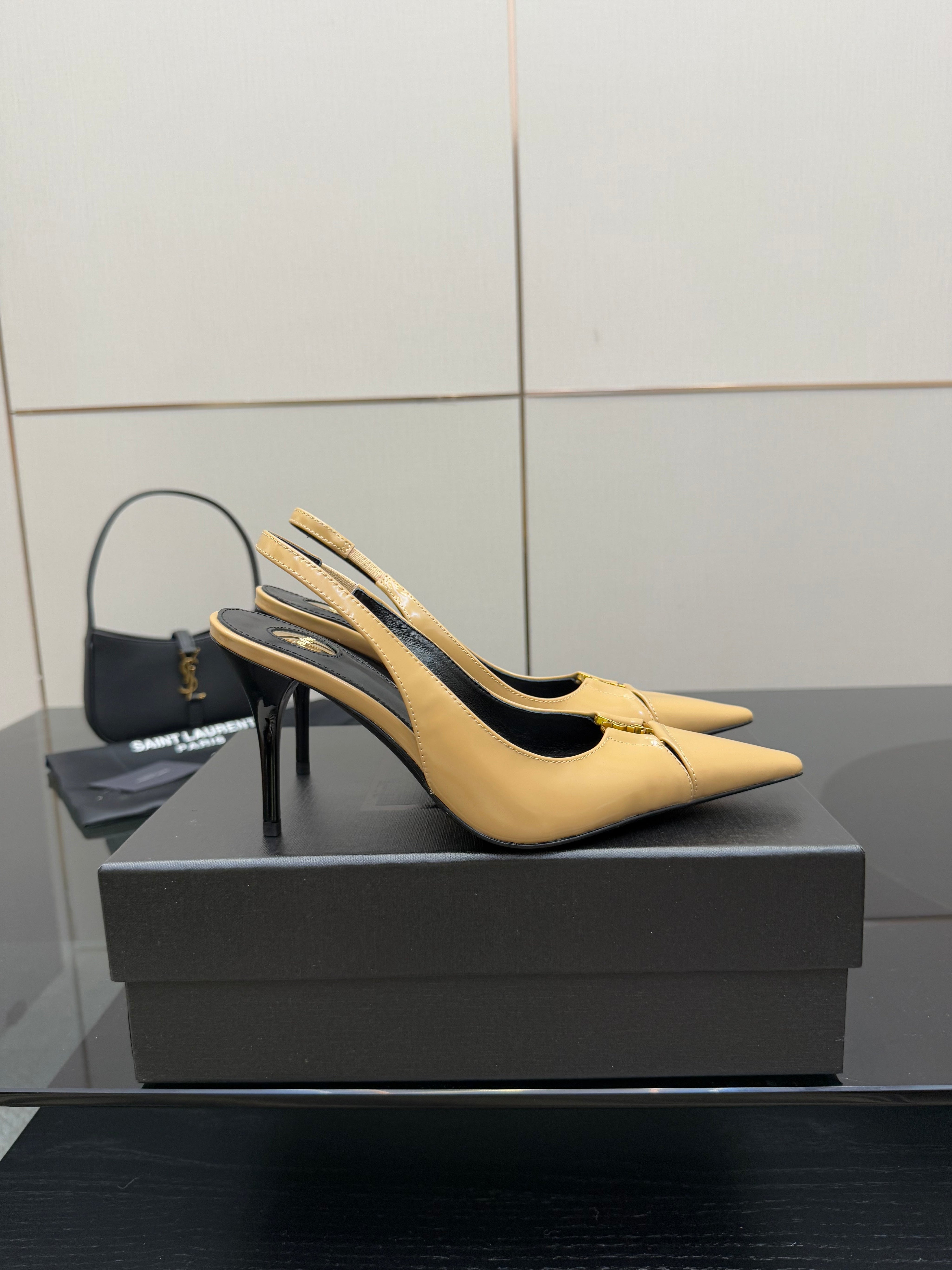 YSL 25S SLINGBACK HIGH HEELS 90 MM IN DARK BEIGE LAMBSKIN WITH GOLD HARDWARE STYLE 5