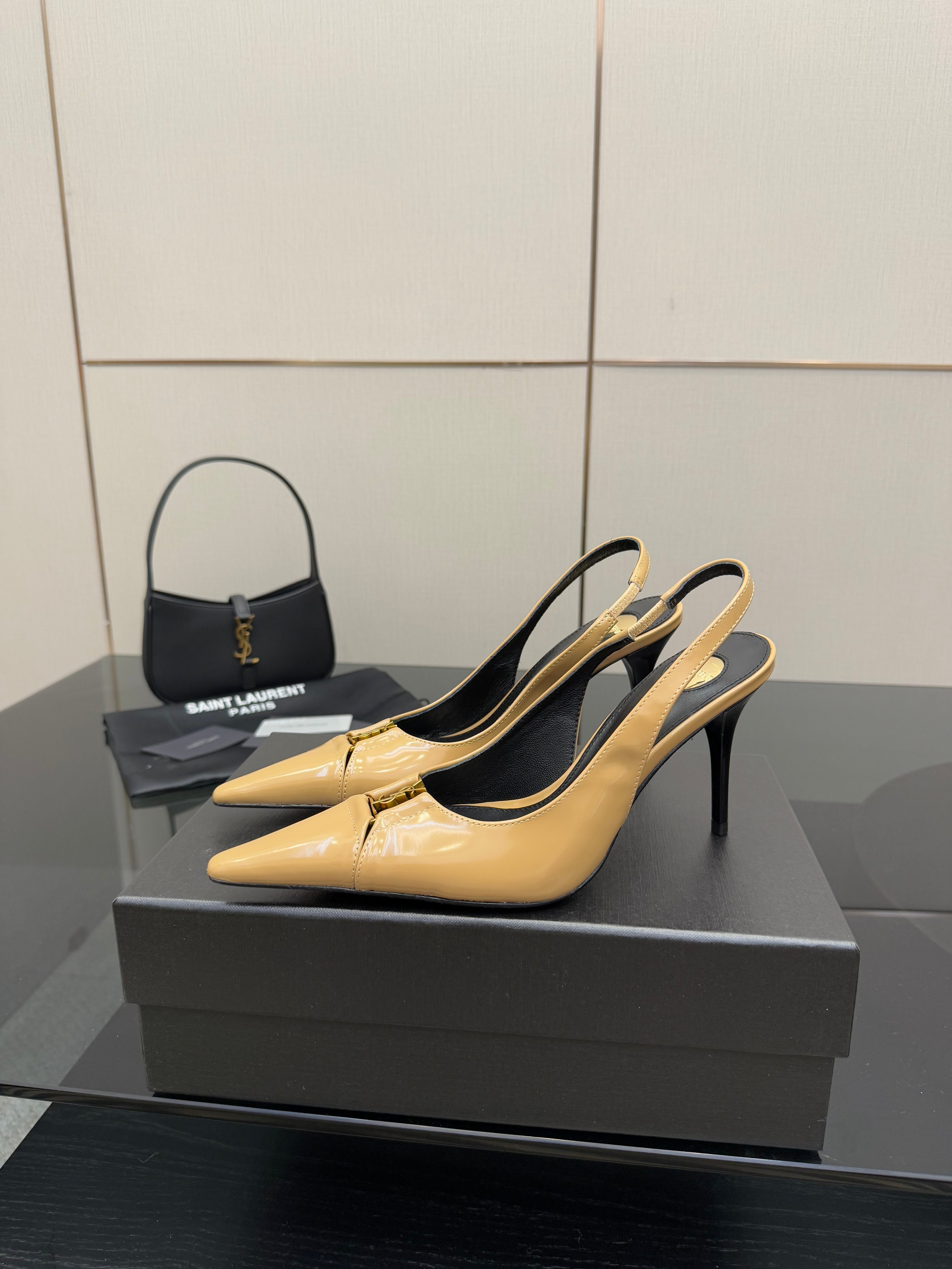 YSL 25S SLINGBACK HIGH HEELS 90 MM IN DARK BEIGE LAMBSKIN WITH GOLD HARDWARE STYLE 5