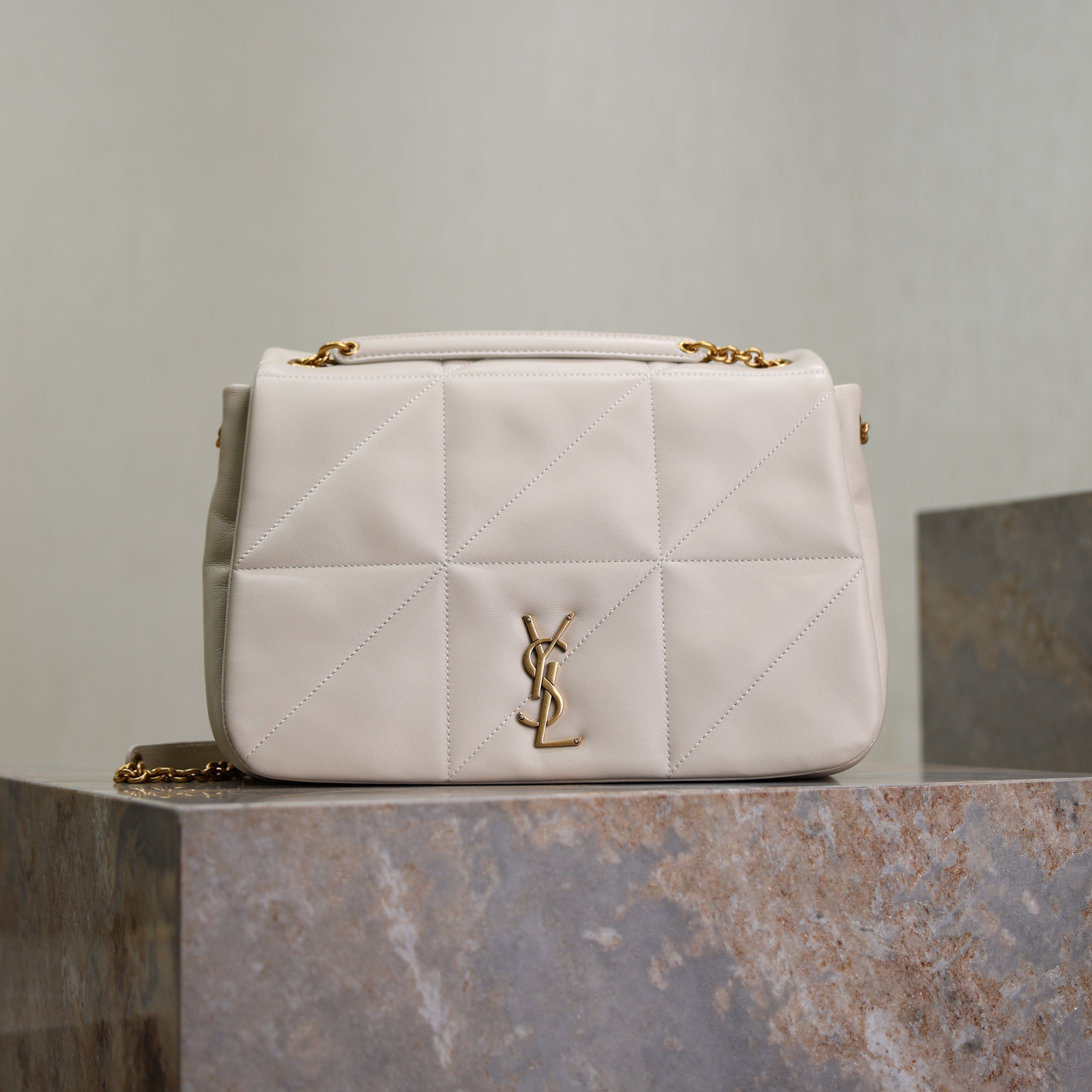 YSL 25S JAMIE 4.3 29 IN BLANC VINTAGE LAMBSKIN GOLD HARDWRE
