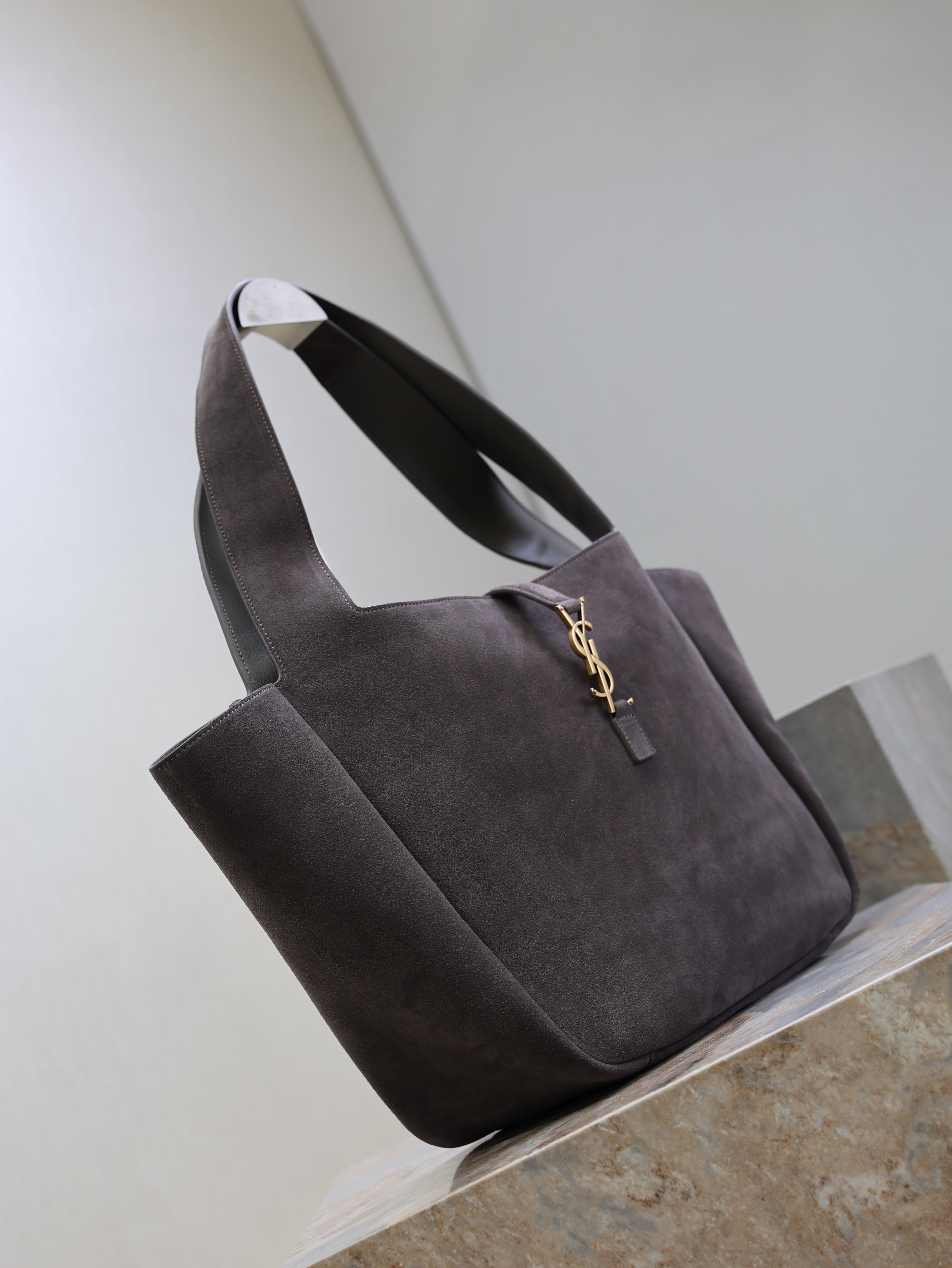 YSL 25S LE 5 À 7 BEA 50 IN DARK GRAY SUEDE GOLD HARDWRE