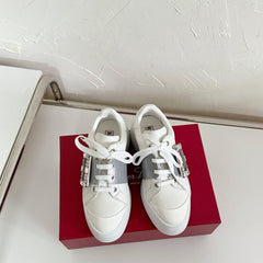 VIV' SKATE SNEAKERS IN WHITE CALFSKIN SILVER GLITTER STRAP AND CRYSTAL BUCKLE