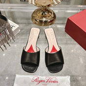 CRYSTAL HEEL MULE IN BLACK CALFSKIN