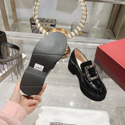 VIV' RANGERS LOAFERS IN BLACK PATENT CALFSKIN GOLD BUCKLE