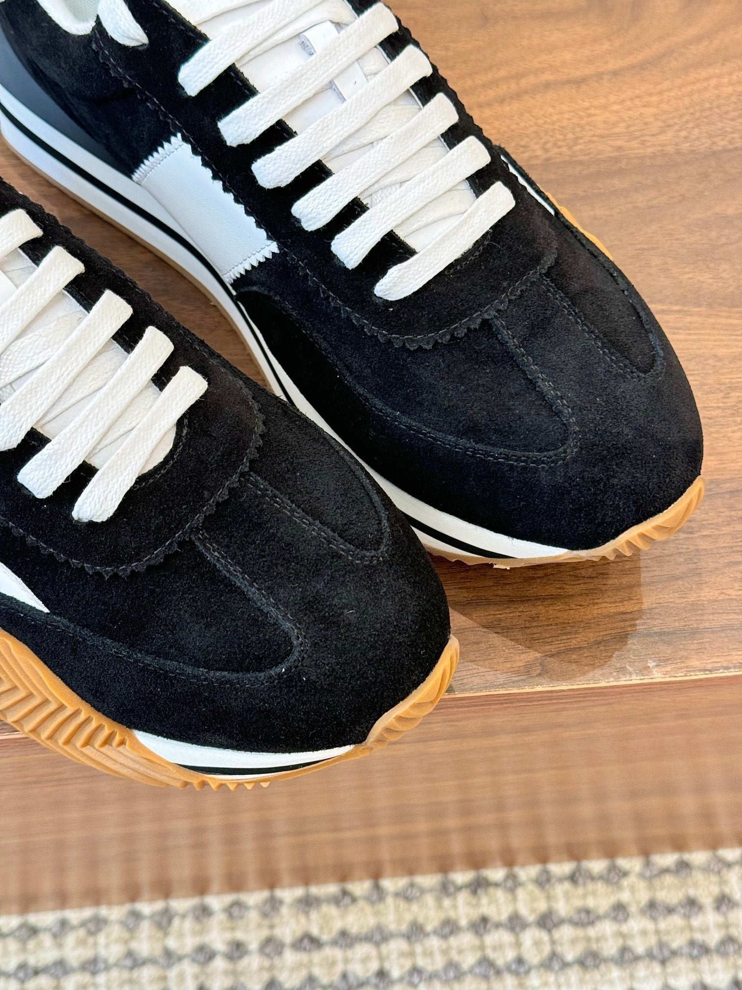 TOM FORD SNEAKERS IN BLACK SUEDE 432171