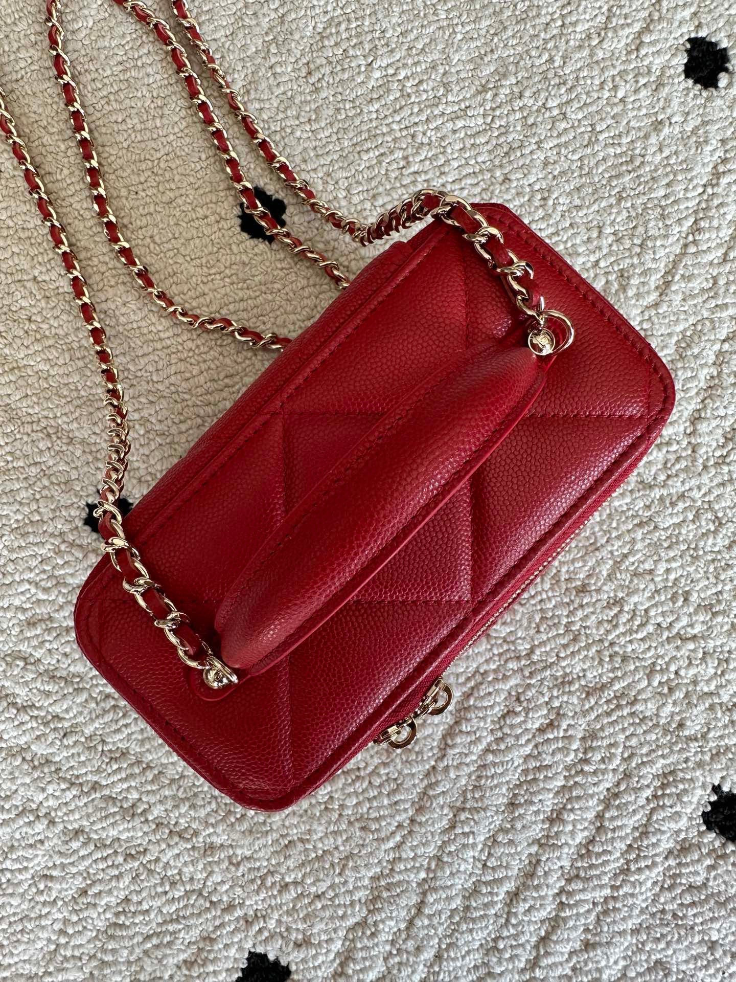 CHANEL 25S VANITY BAG 17 IN RED CAVIAR LEATHER WITH GOLD HARDWARE