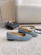 BALLET FLATS IN LIGHT BLUE DENIM