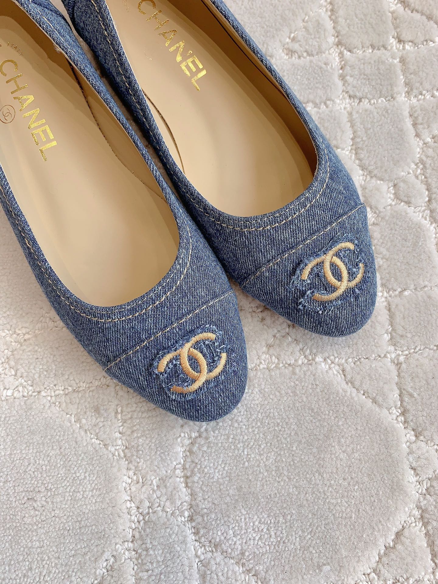 BALLET FLATS IN AEGEAN BLUE DENIM