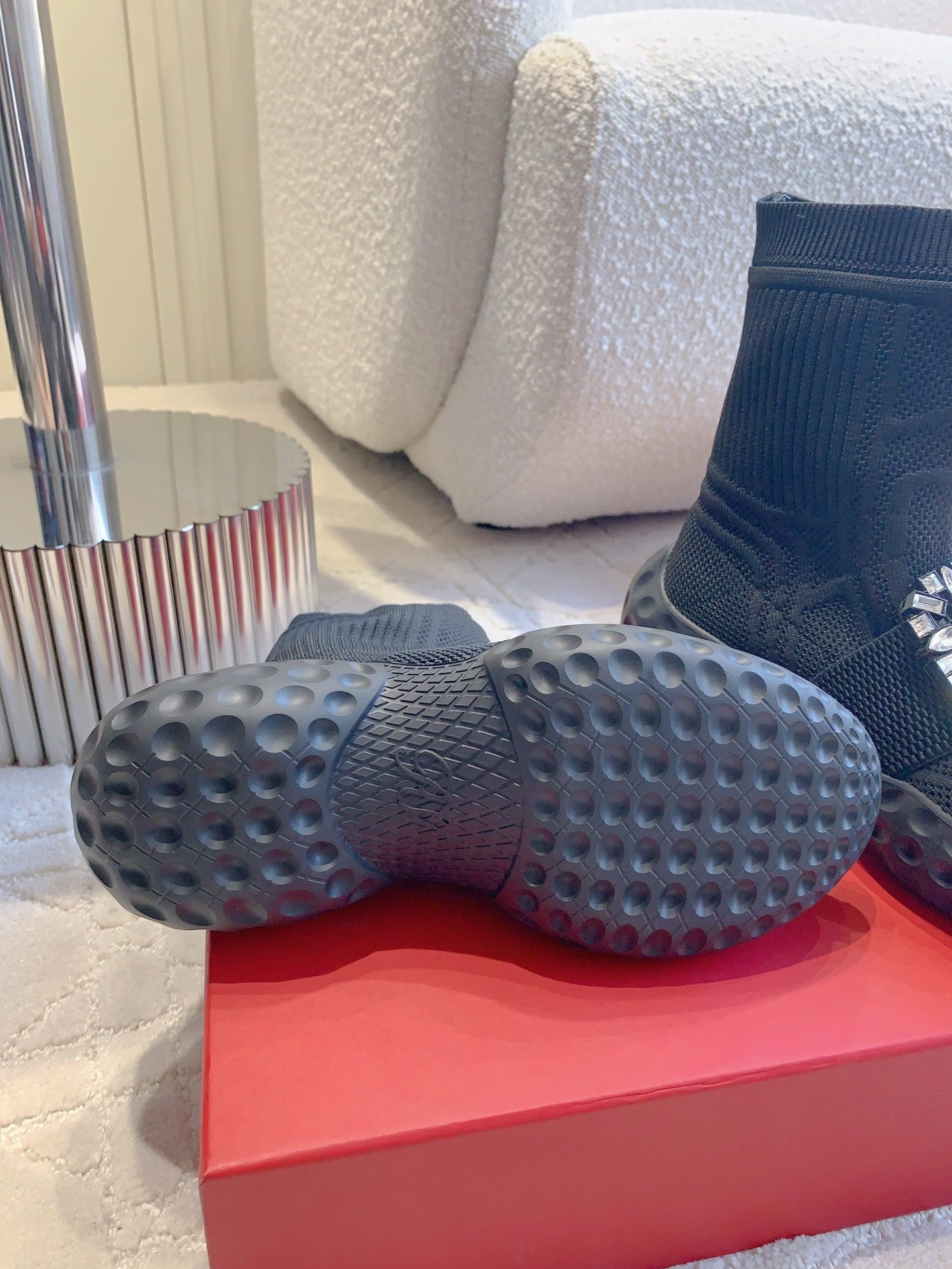 VIV' RUN LIGHT SOCKS ANKLE BOOTS IN BLACK FABRIC STRASS BUCKLE