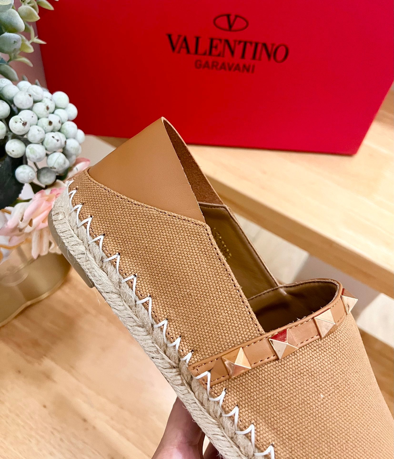 ROCKSTUD CIDER BROWN CANVAS ESPADRILLES