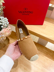 ROCKSTUD CIDER BROWN CANVAS ESPADRILLES