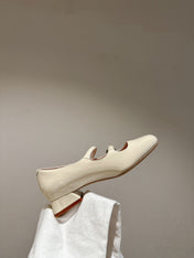 MINI TRES VIVIER STRASS BUCKLE BABIES BALLERINAS IN OFF WHITE PATENT CALFSKIN