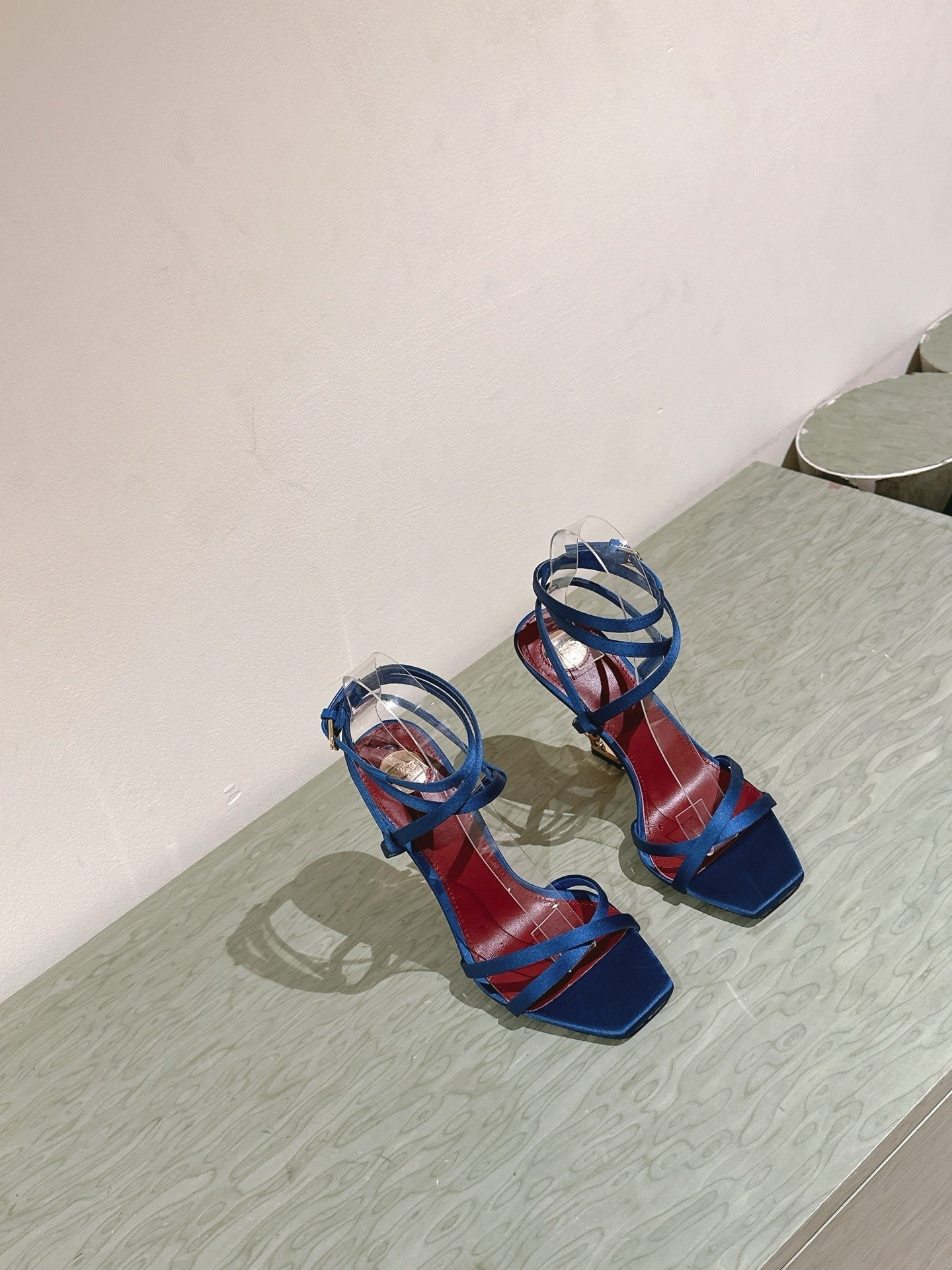 YSL 25S HIGH-HEEL SANDALS 100 MM IN DEEP NAVY BLUE SATIN WITH YSL LOGO HEEL DESIGN IN GOLD