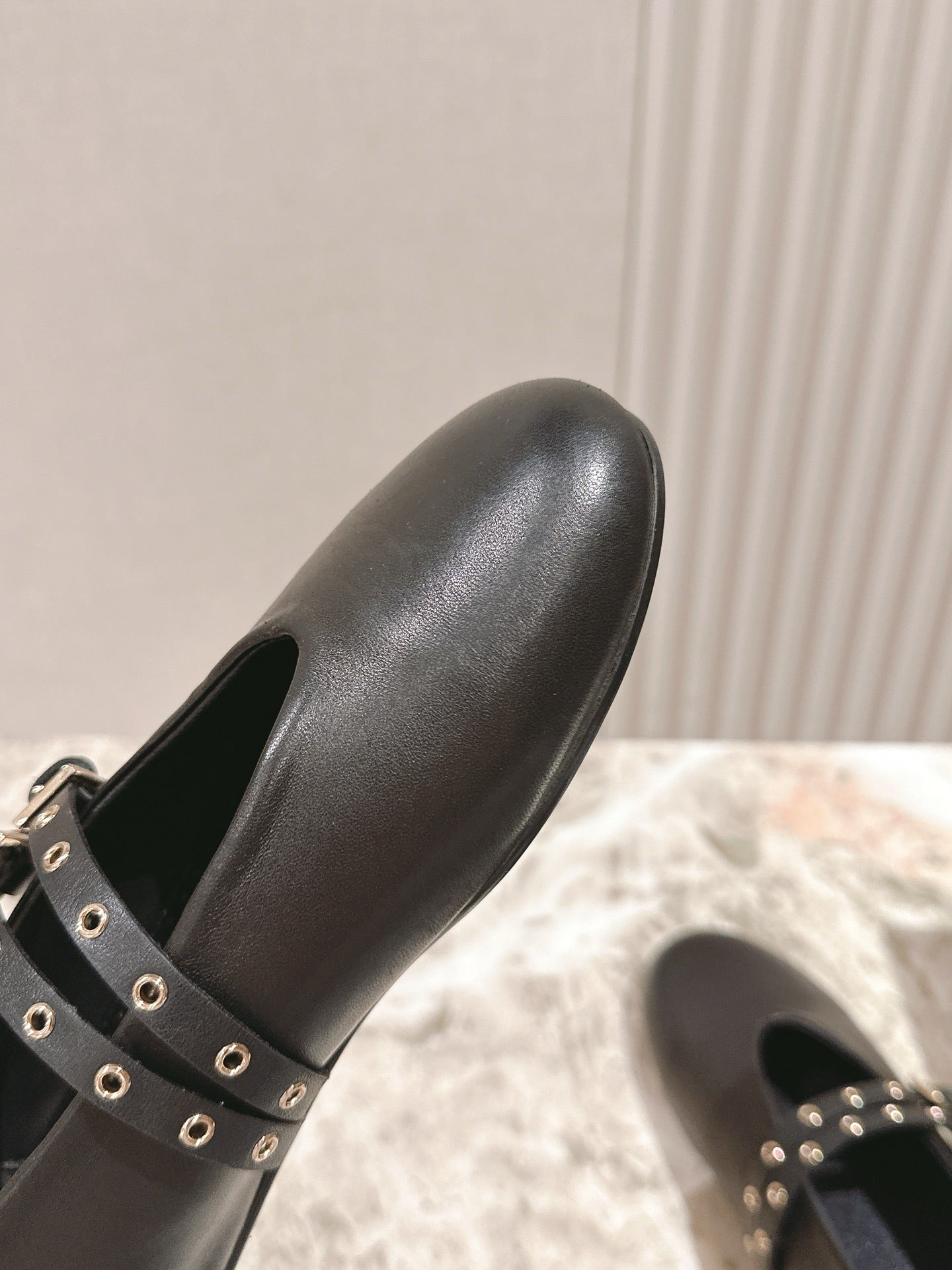 ALAIA MARY JANE 25S IN BLACK LAMBSKIN WITH SILVER HARDWARE