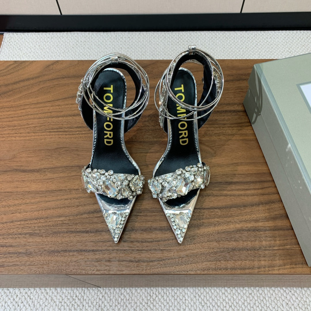 CRYSTAL HIGH HEELS IN SILVER ZP METALLIC PATENT LEATHER