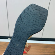 ALAIA BANQUET WEDGE SANDALS IN GOLD LAMBSKIN WITH RED HEART