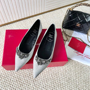 EFFLORESCENCE BALLERINAS IN SILVER GLITTER FABRIC