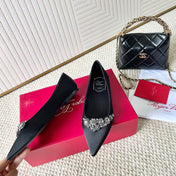 EFFLORESCENCE BALLERINAS IN BLACK SATIN