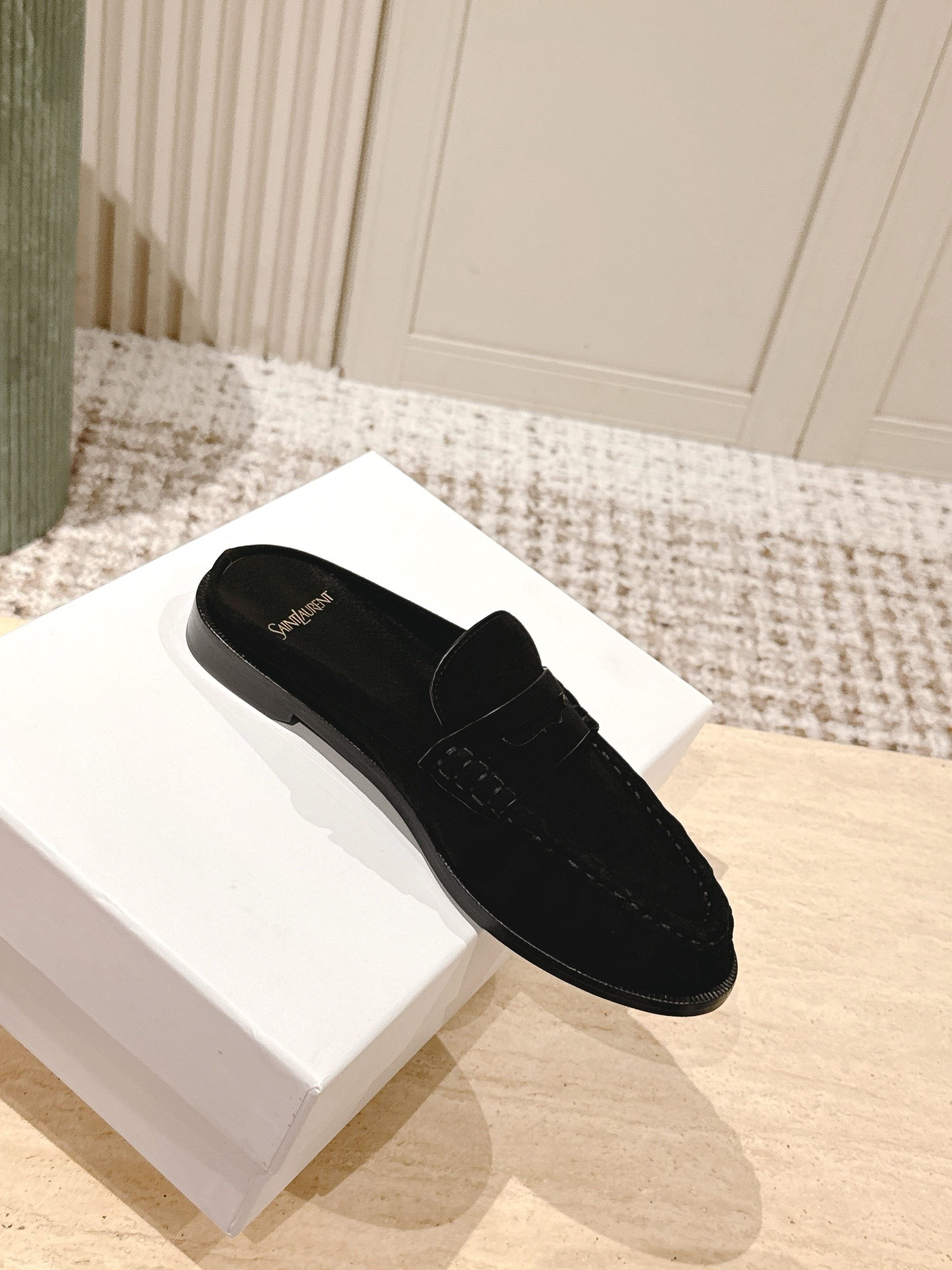YSL 25S LOAFER MULE IN BLACK SUEDE