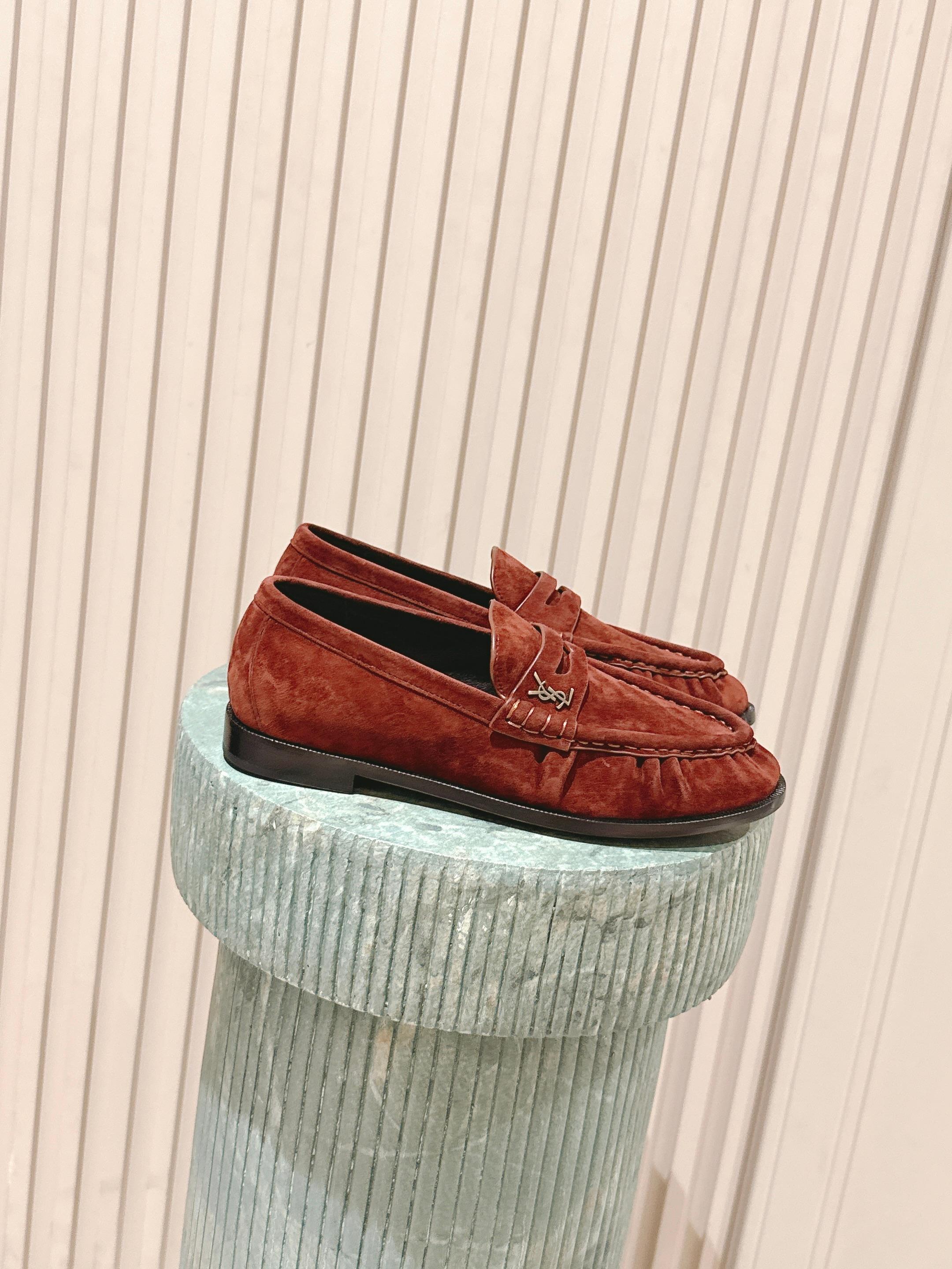 YSL 25S SAINT LAURENT LOAFERS IN DARK BRICK RED SUEDE WITH SMALL LOGO