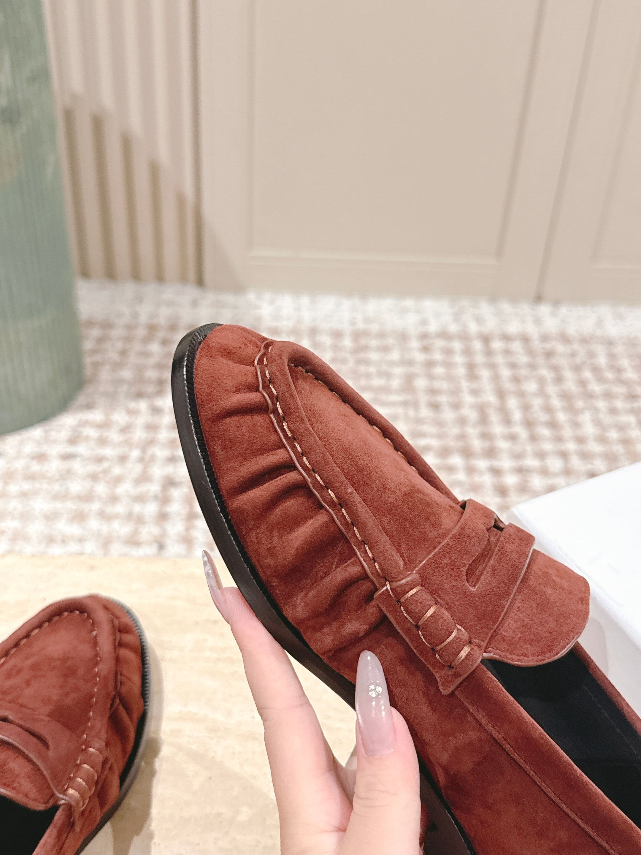 YSL 25S SAINT LAURENT LOAFERS IN DARK BRICK RED SUEDE WITH SMALL LOGO