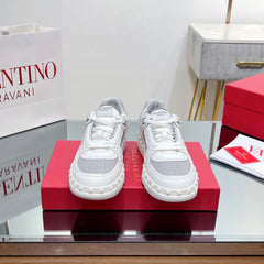 VALENTINO 25S GARAVANI FREEDOTS SNEAKERS IN WHITE MIX GREY LAMBSKIN