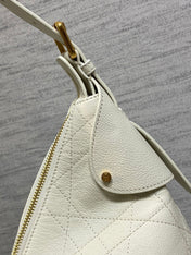 DIOR 25S VOYAGE BAG 34 IN IVORY FLAT MACROCANNAGE GRAINED CALFSKIN