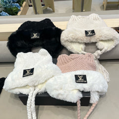 KNITTED BEANIE HAT IN BLACK WOOL WITH JAPANESE CAT EARS 421256