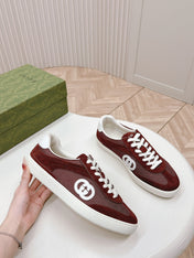 SNEAKER WITH INTERLOCKING G IN GARNET RED SUEDE AND MESH