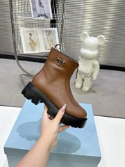 PRADA 25S ZIP-UP ANKLE BOOTS IN BROWN CALFSKIN