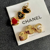 CHANEL 26S DOUBLE C LOGO BLACK & RED ENAMEL HEART TRIPLE DROP EARRINGS IN GOLD METAL 633299