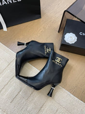 BONGADE BOOTS IN BLACK CALFSKIN