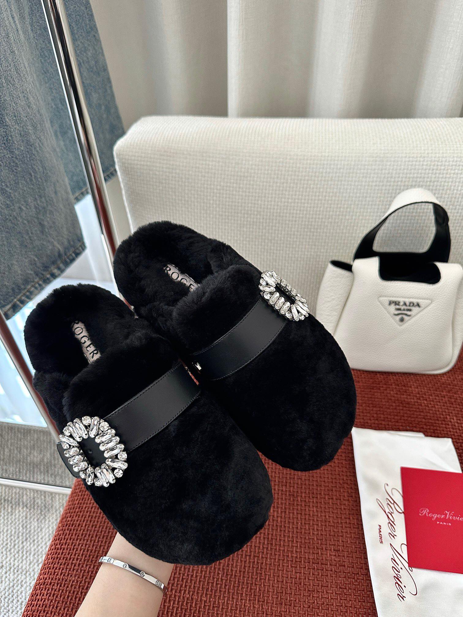 SLIDY VIV' MULES IN BLACK WOOL WITH STRASS BUCKLE