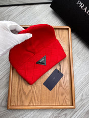 BEANIE HAT IN CHERRY RED WOOL AND RABBIT FUR 436398