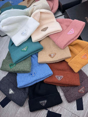 BEANIE HAT IN TEAL GREEN WOOL 332392