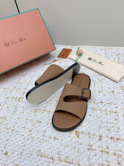 SANDALS IN LIGHT BROWN CALFSKIN