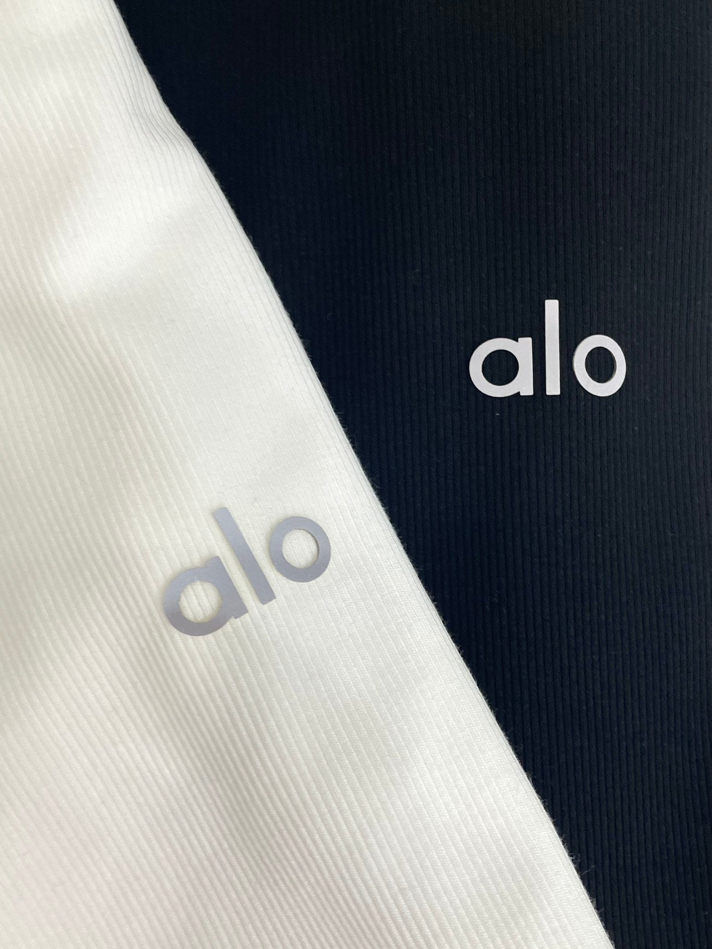 ALO LONG SLEEVE T-SHIRT STYLE 71