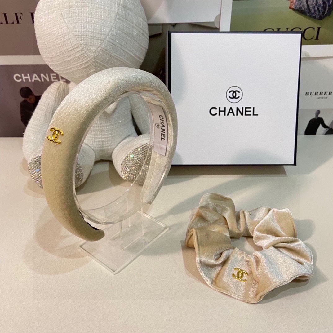 WHITE VELVET HAIRBAND 124630