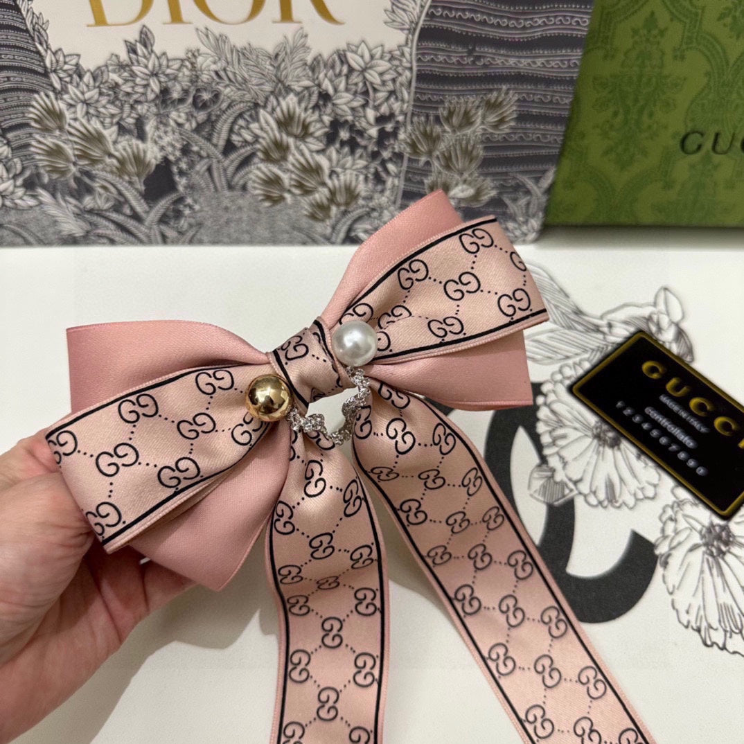 RIBBON BOW HAIR CLIP IN BABY PINK RE-NYLON ATTACHED PEARL 358259