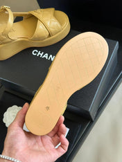 CC CLASSIC WEDGE SANDALS IN LIGHT YELLOW LAMBSKIN