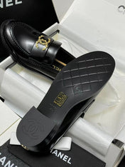 CC LOAFER BLACK CALFSKIN WITH META LOGO