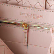 MEDIUM ANDIAMO 32 IN LIGHT PINK LAMBSKIN