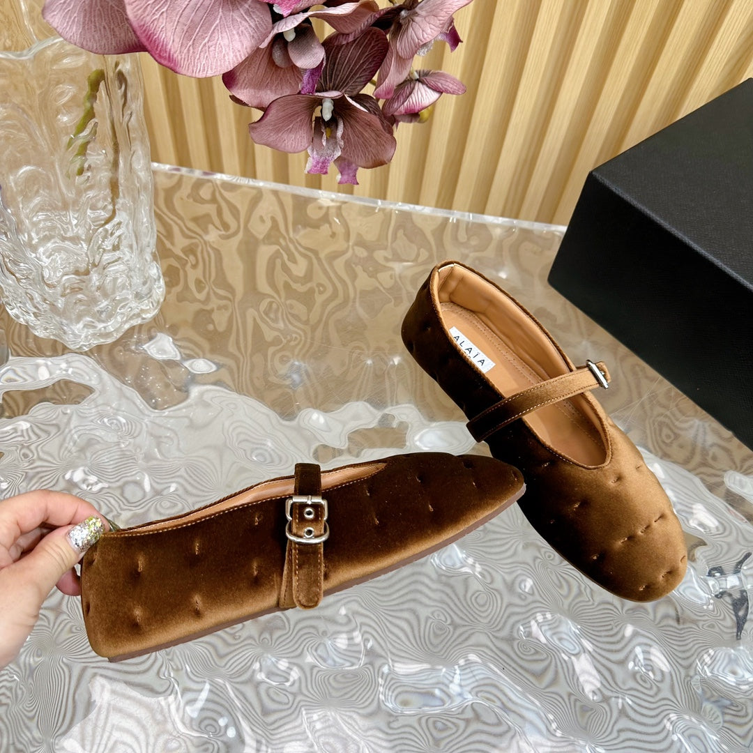 ALAIA BALLET FLATS IN MOCHA BROWN VELVET