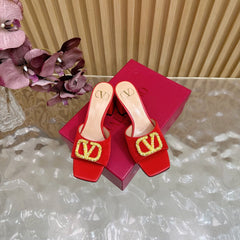 VALENTINO 25S HIGH-HEEL MULES 60 MM IN RED VELVET AND CALFSKIN WITH GOLD HARDWARE