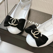 BOW MARY JANE SHOES IN WHITE LAMBSKIN