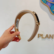 GOLD HORSEBIT HEADBAND IN WOOD BROWN CALFSKIN 329350