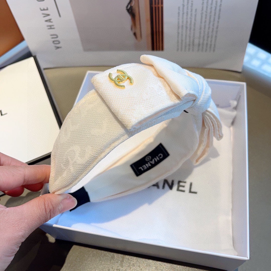 WHITE FABRIC HAIRBAND 418884