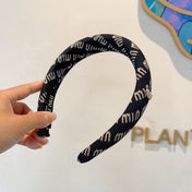 THICK HAIR BAND IN NAVY BLUE KINITTED FABRIC 420636