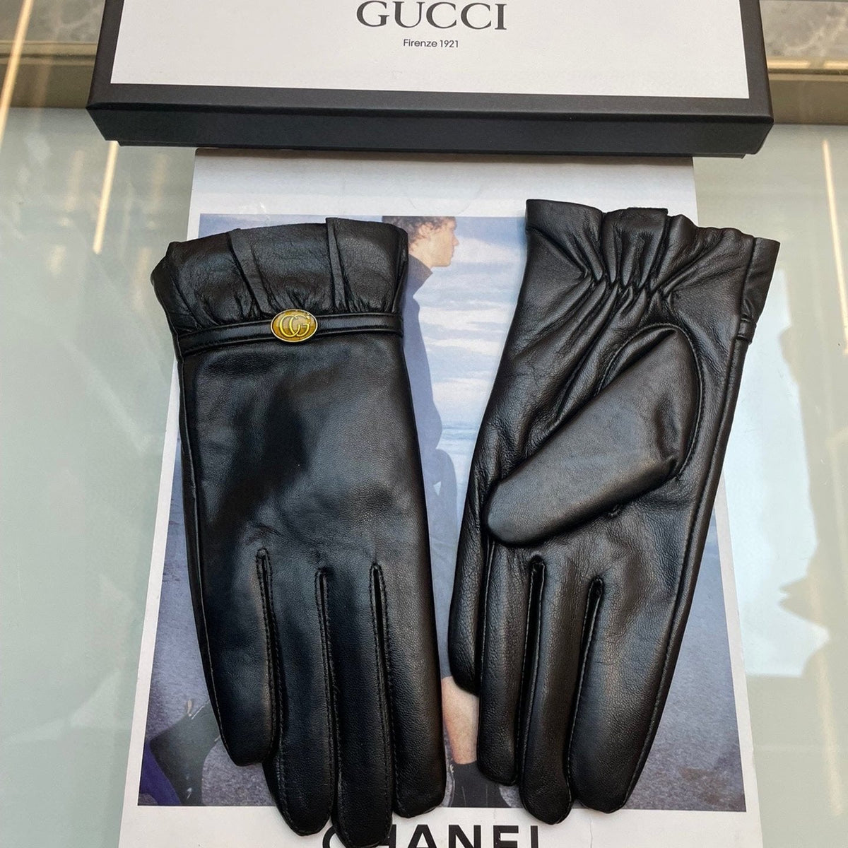 GLOVES IN BLACK TOP-GRADE LAMBSKIN 458575